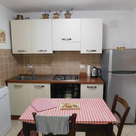 Сasa de vacaciones Haus Am See Porto Valtravaglia