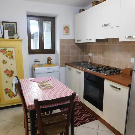 Сasa de vacaciones Haus Am See Porto Valtravaglia